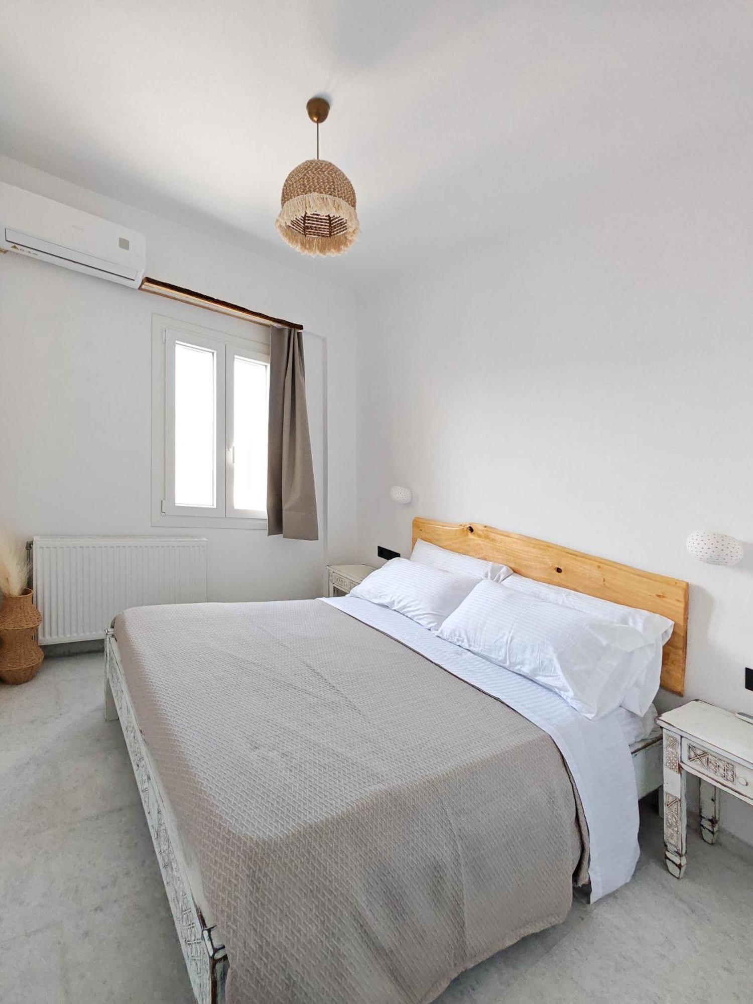 Paraga Suites Naxos City Exterior photo